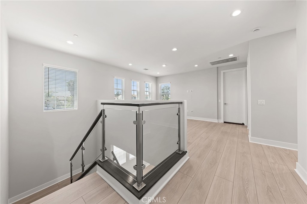 585 Patten Avenue