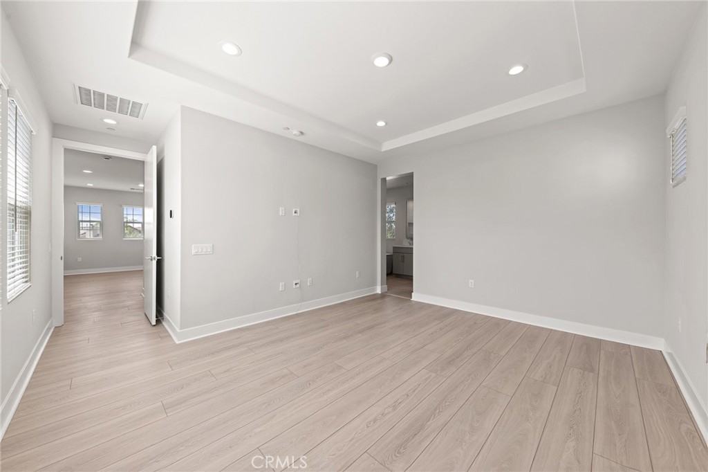 585 Patten Avenue