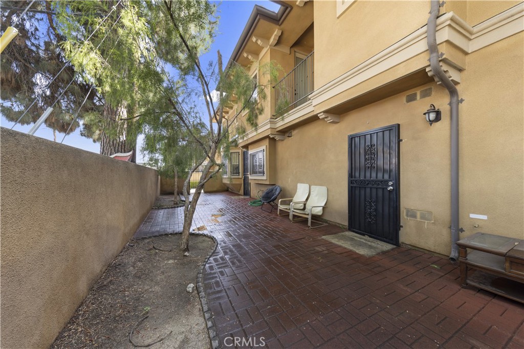 726 Fairview D