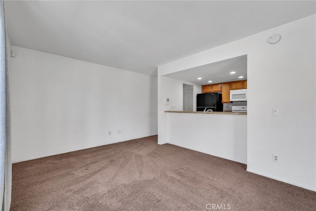 1136 W Blaine Street 203