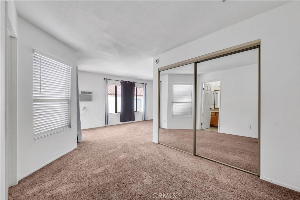 1136 W Blaine Street 203