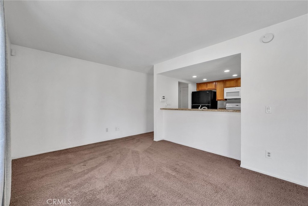 1136 W Blaine Street 203
