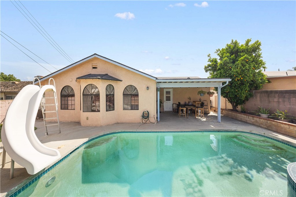 2139 Vivero Drive