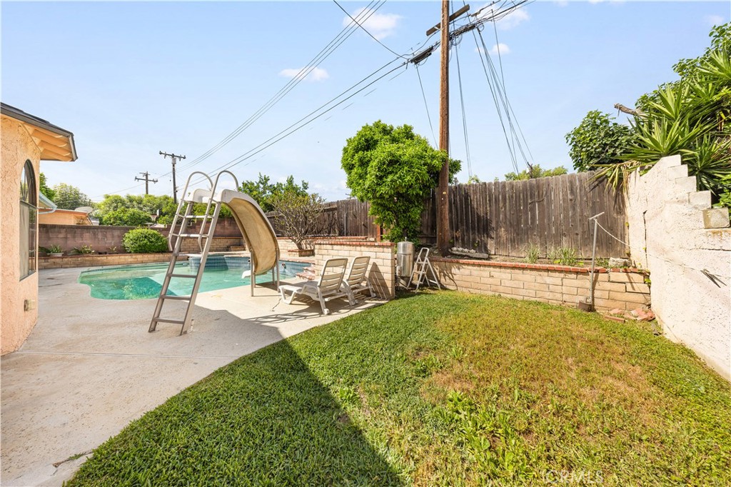 2139 Vivero Drive