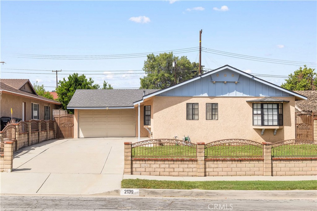 2139 Vivero Drive
