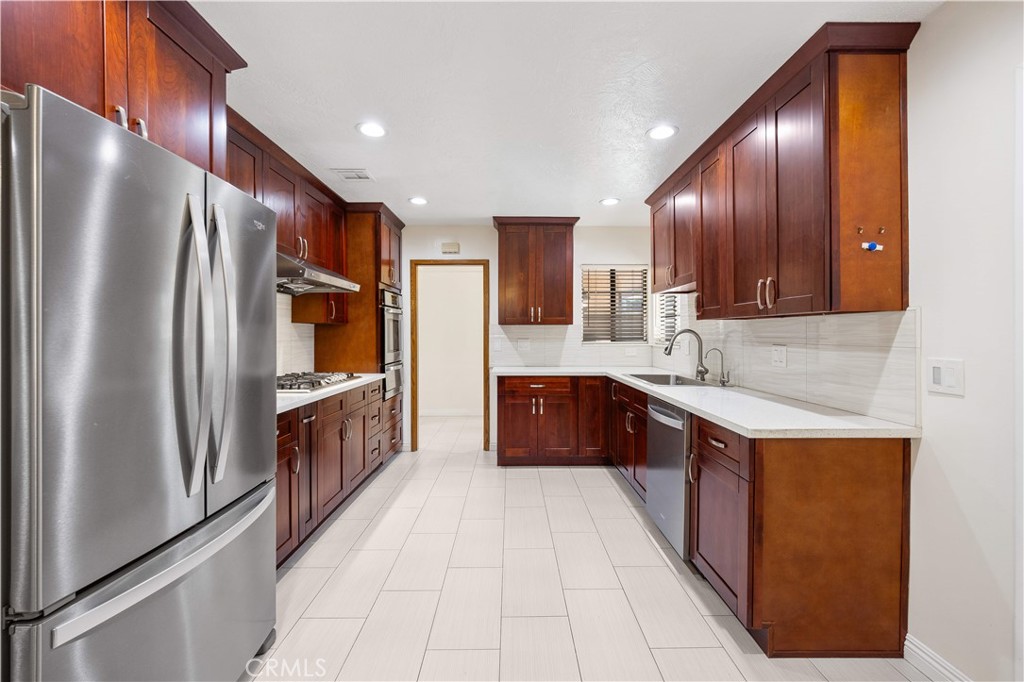 2139 Vivero Drive