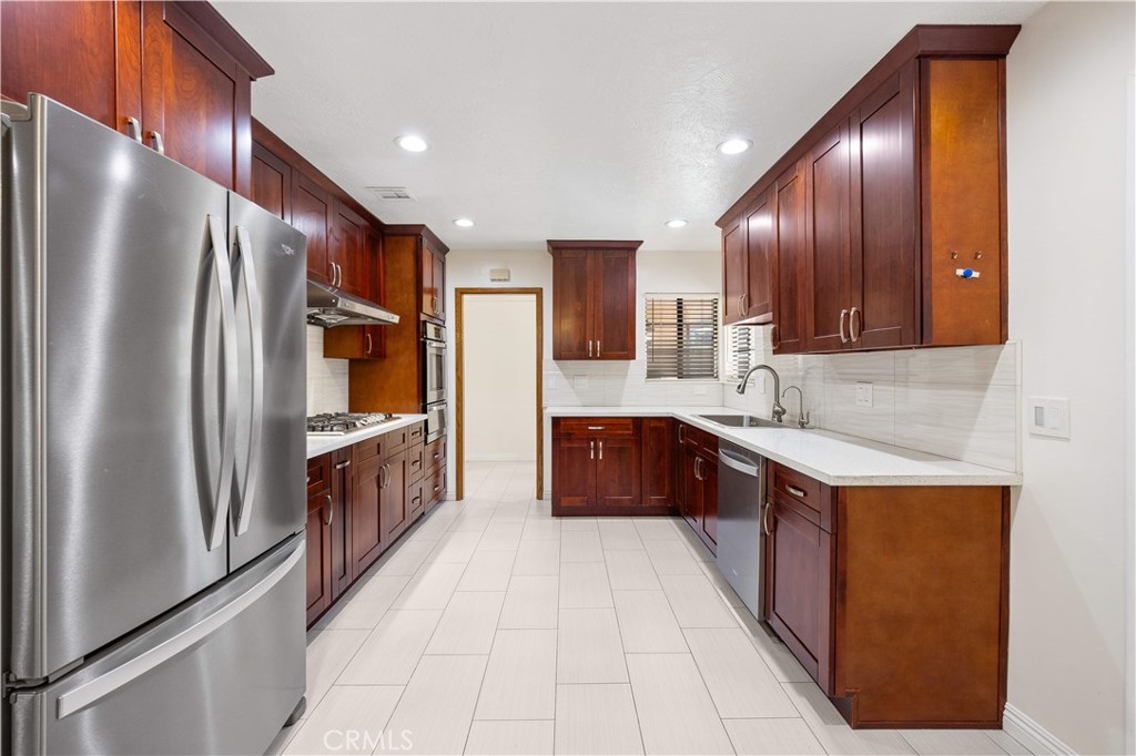 2139 Vivero Drive