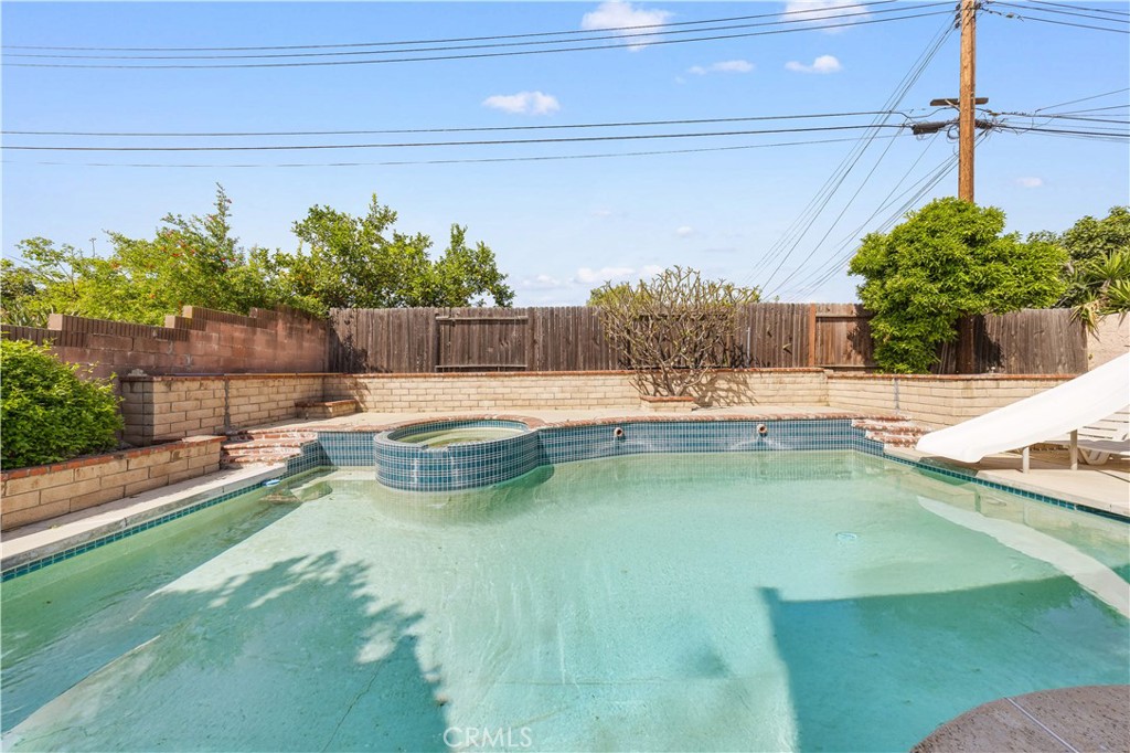 2139 Vivero Drive