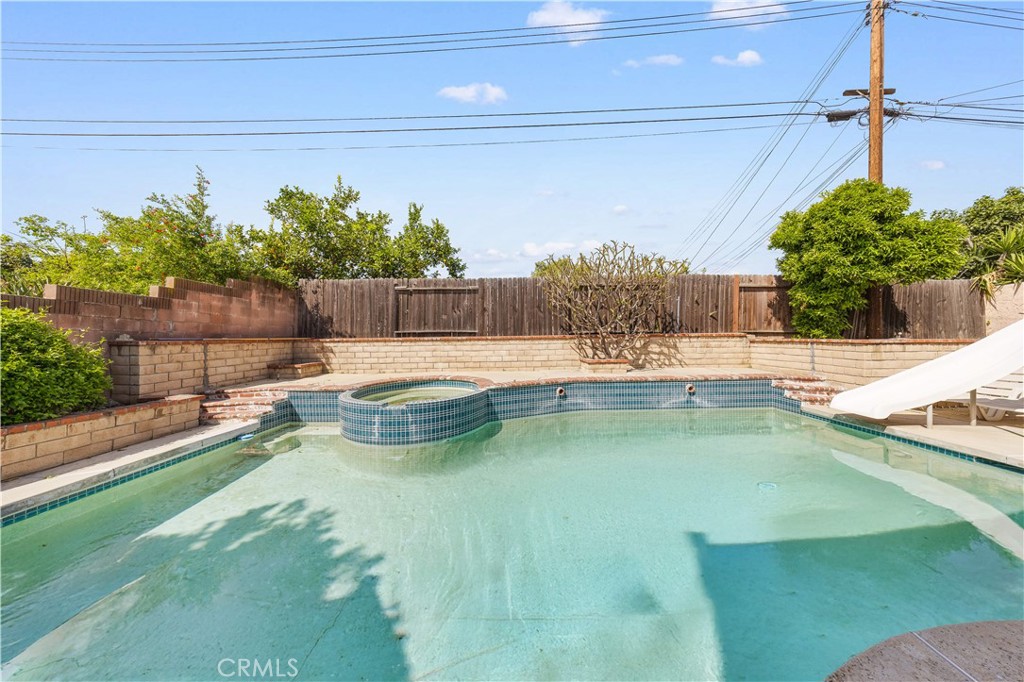 2139 Vivero Drive