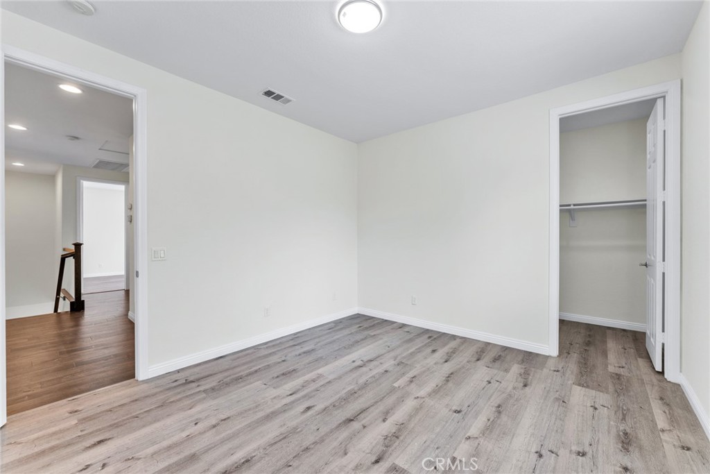 34326 Forest Oaks