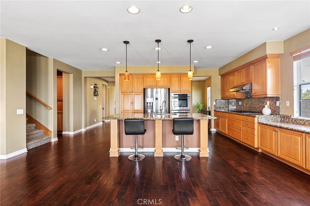 3165 Forest View