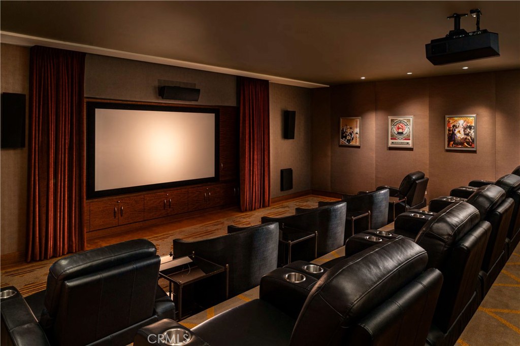 900 W Olympic Boulevard 50A