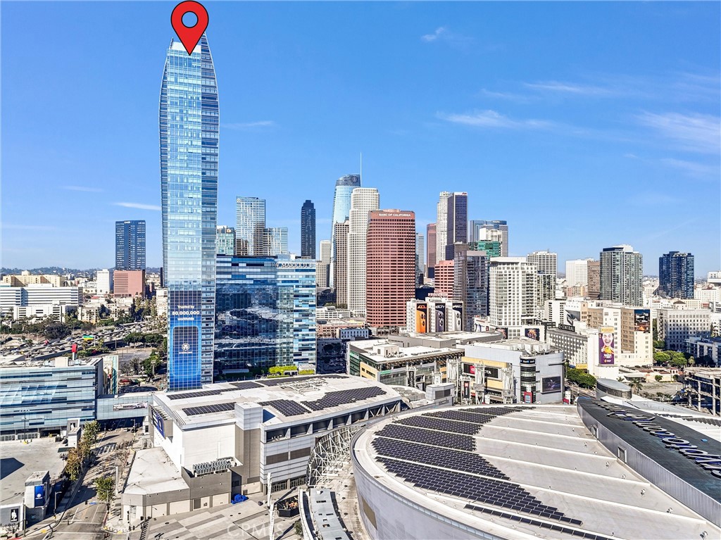 900 W Olympic Boulevard 50A