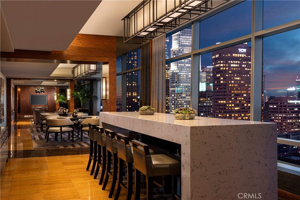 900 W Olympic Boulevard 50A