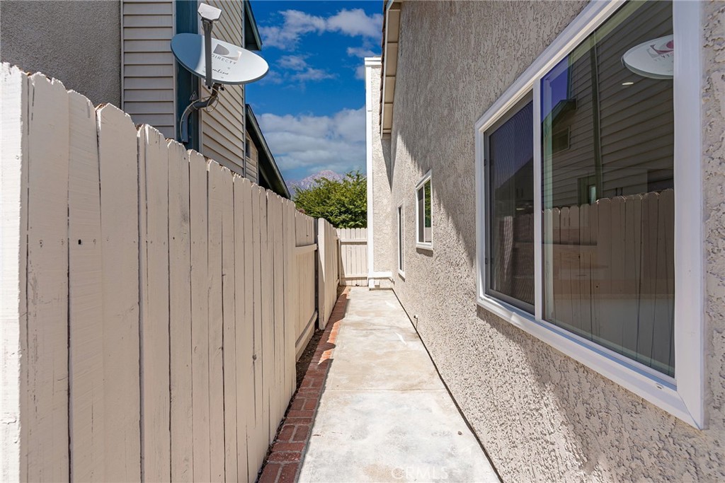 10639 Wildrose