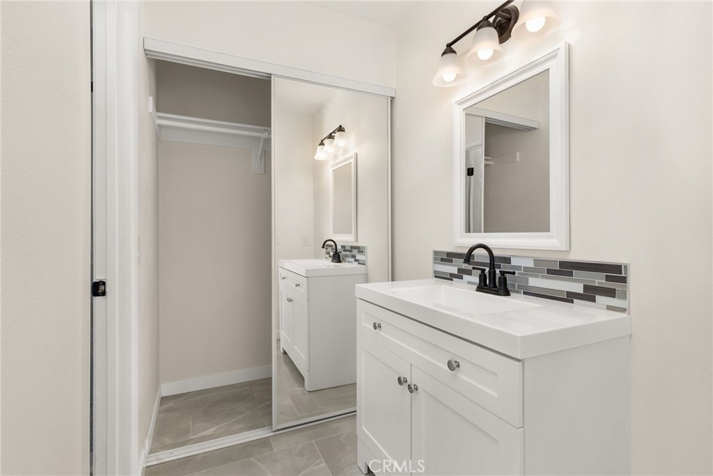 10639 Wildrose