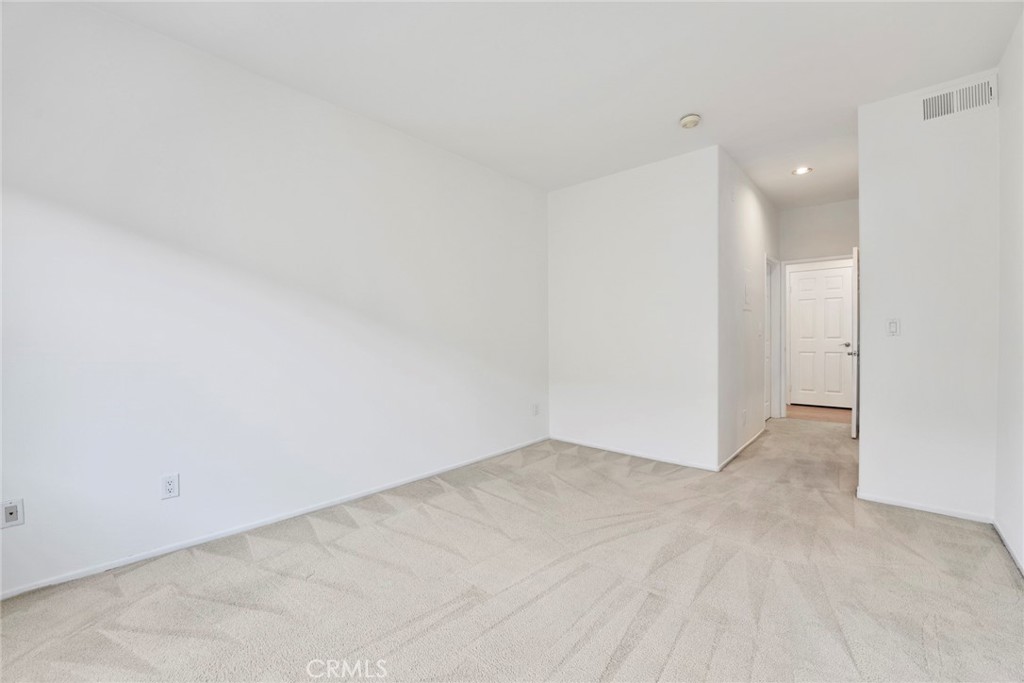 1800 Butler Avenue 104