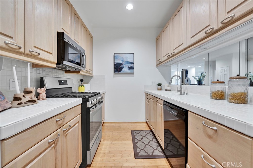 1800 Butler Avenue 104