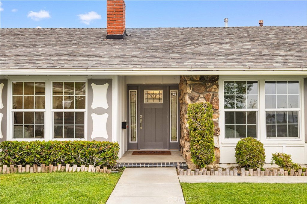 20105 Shadow Mountain