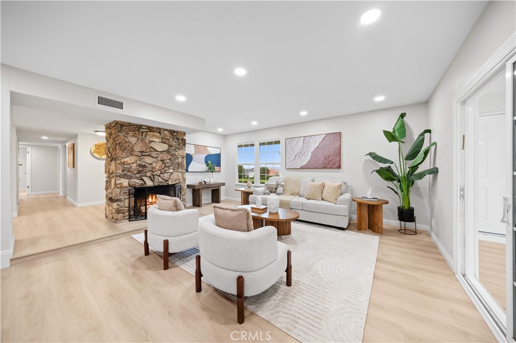 20105 Shadow Mountain