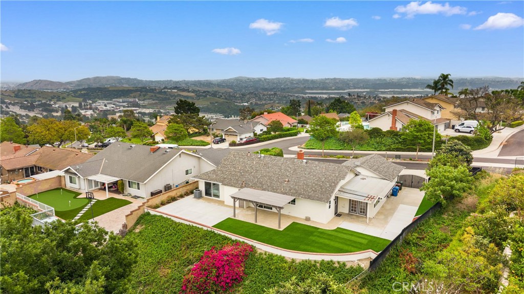 20105 Shadow Mountain