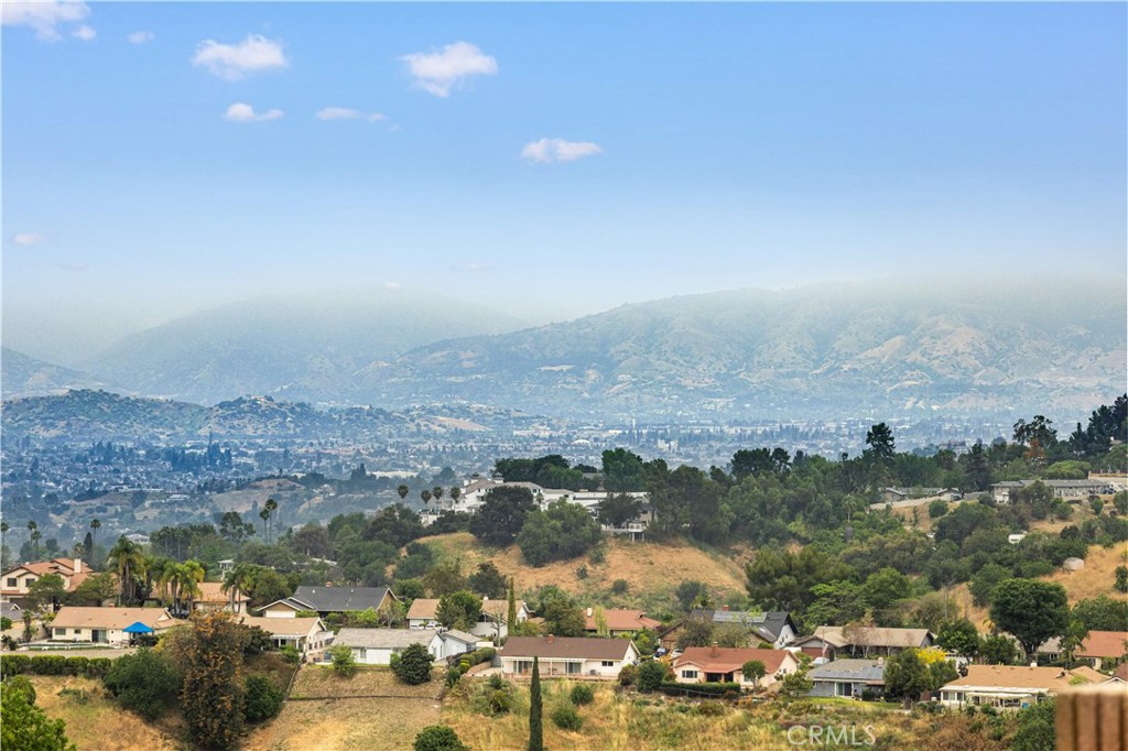 20105 Shadow Mountain