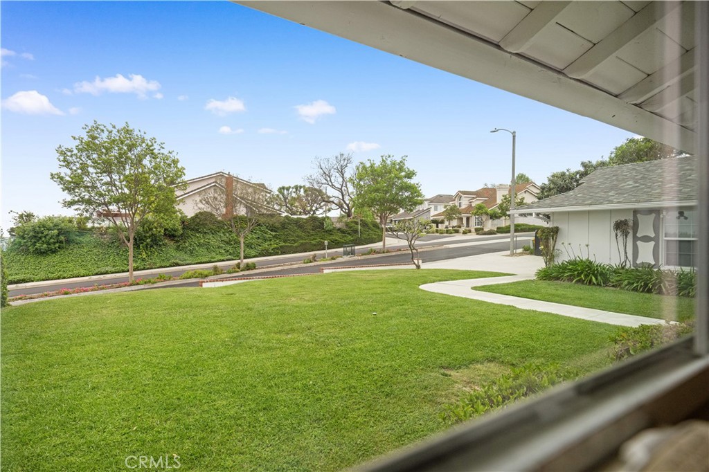 20105 Shadow Mountain