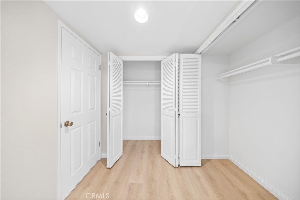 20105 Shadow Mountain