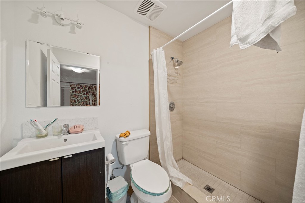 1454 Ameluxen Avenue