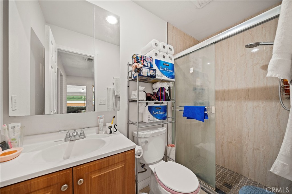 1454 Ameluxen Avenue