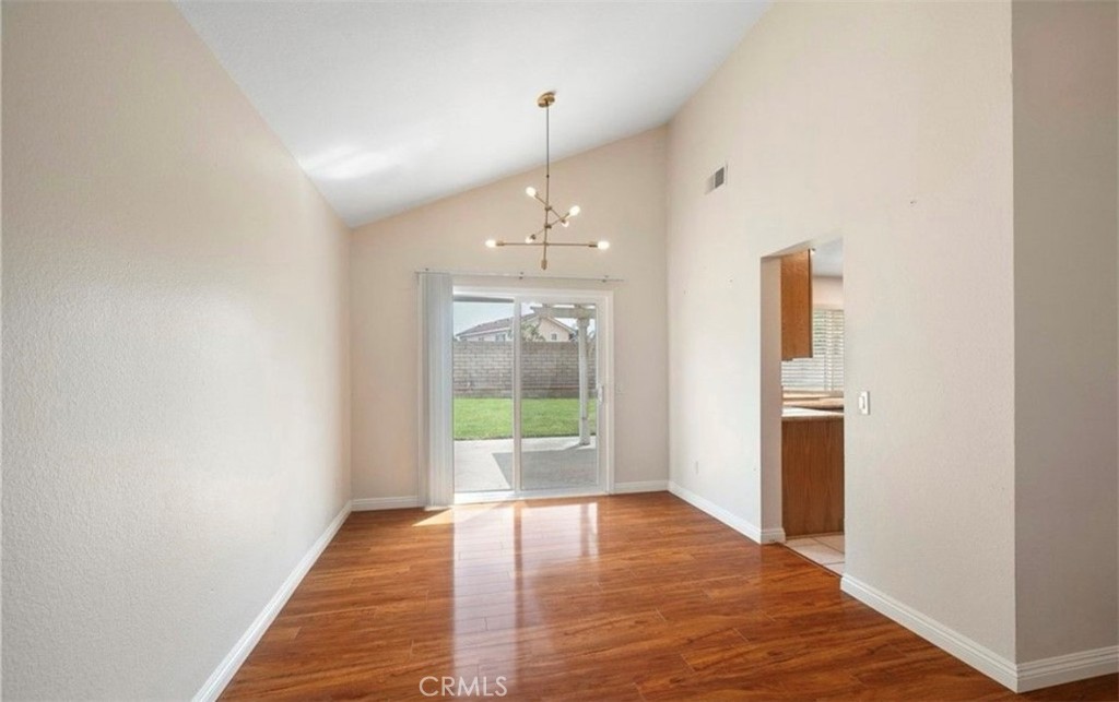 2631 S Cucamonga