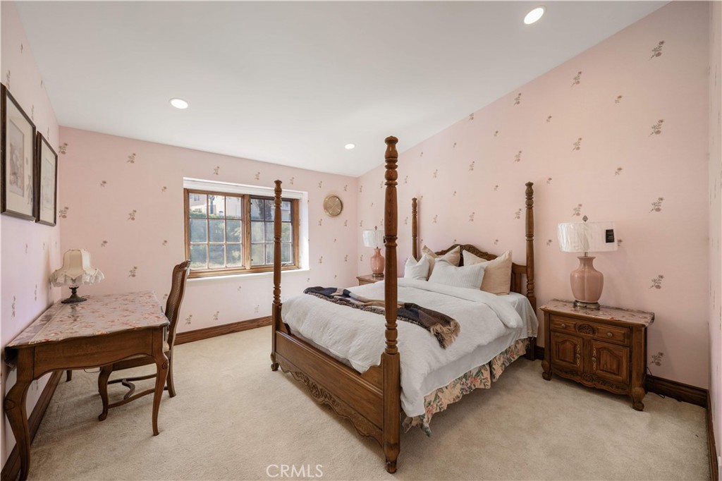 10 Avenue De Azalea