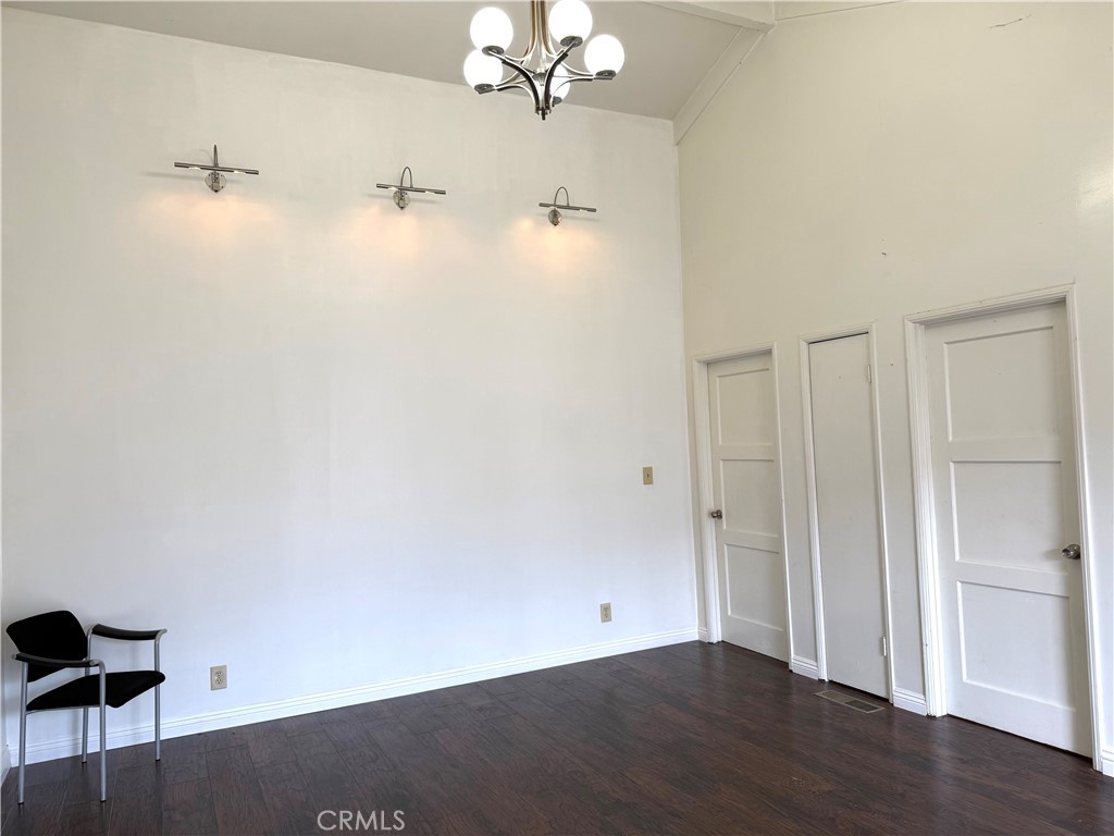 11458 S 2nd St Street