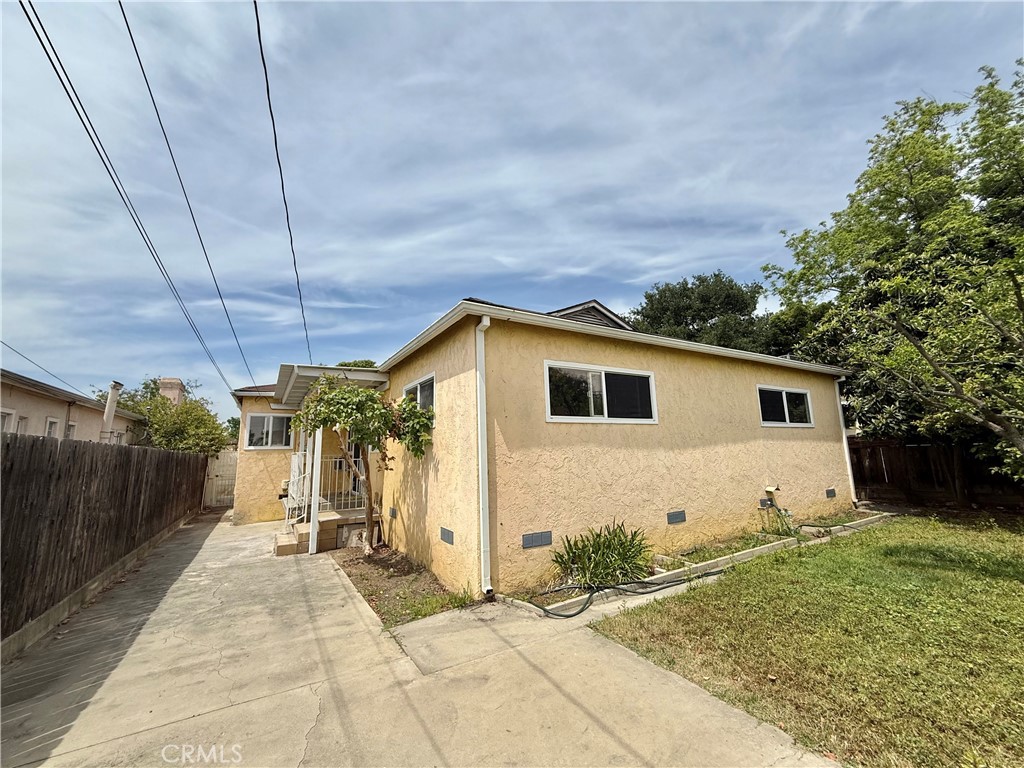 11458 S 2nd St Street
