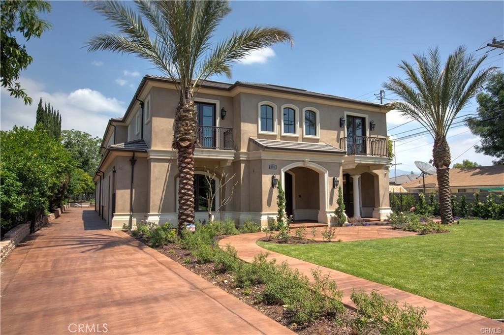 481 W Live Oak Avenue