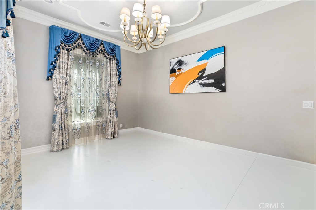 481 W Live Oak Avenue