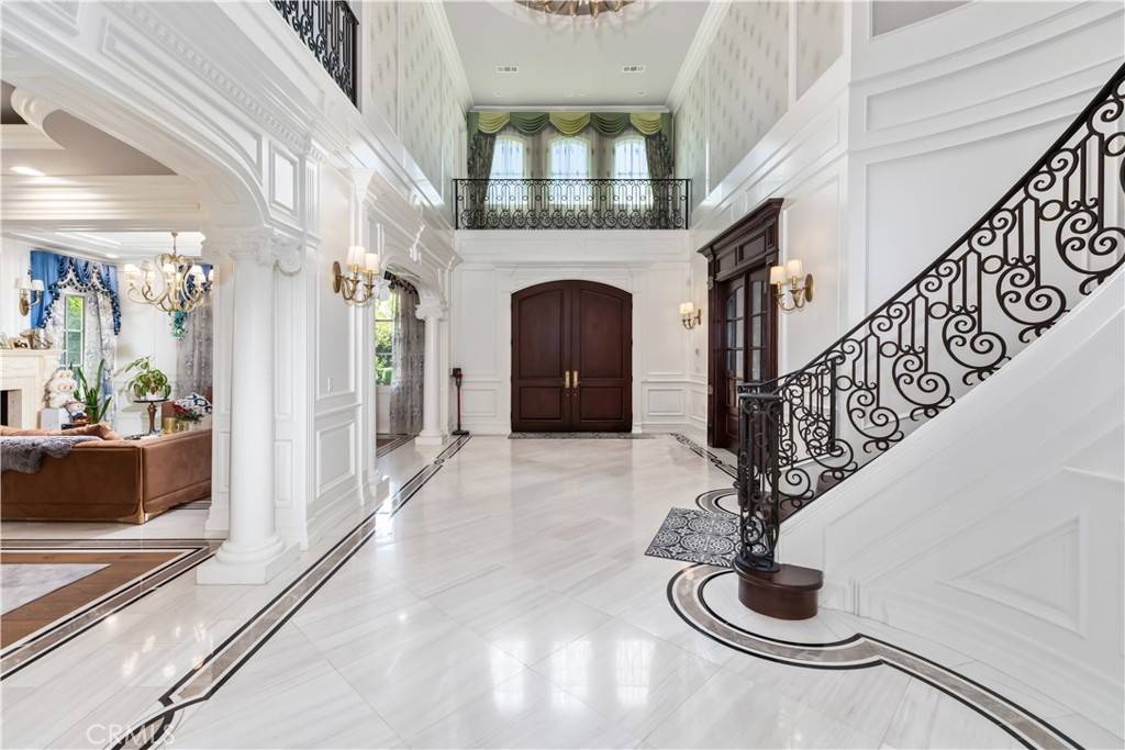 481 W Live Oak Avenue