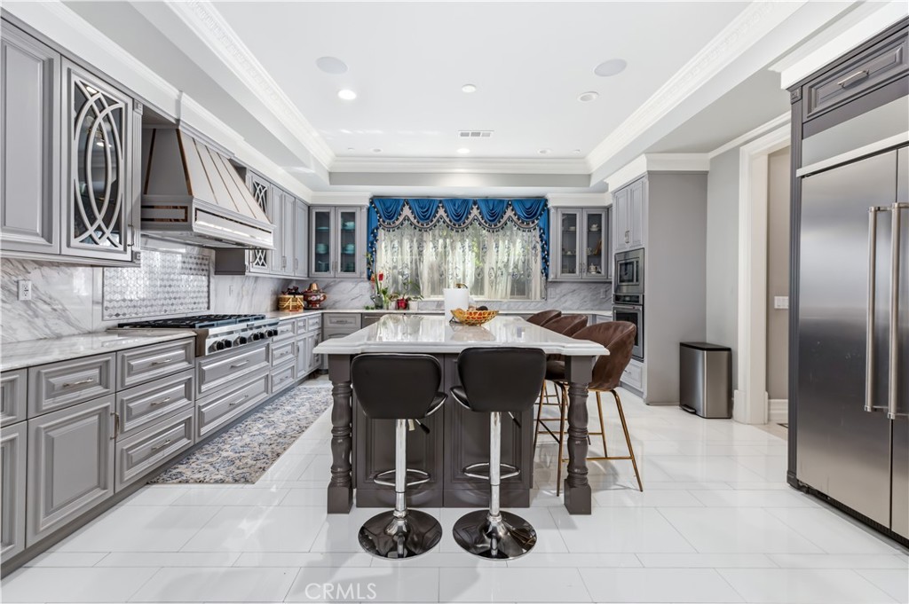 481 W Live Oak Avenue