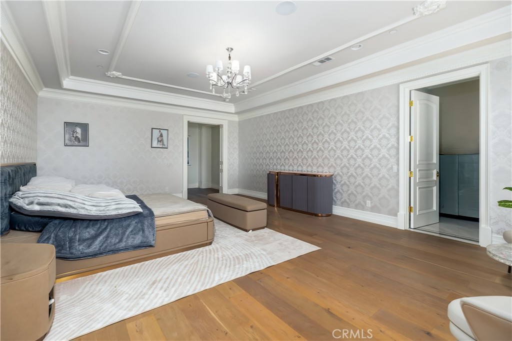 481 W Live Oak Avenue