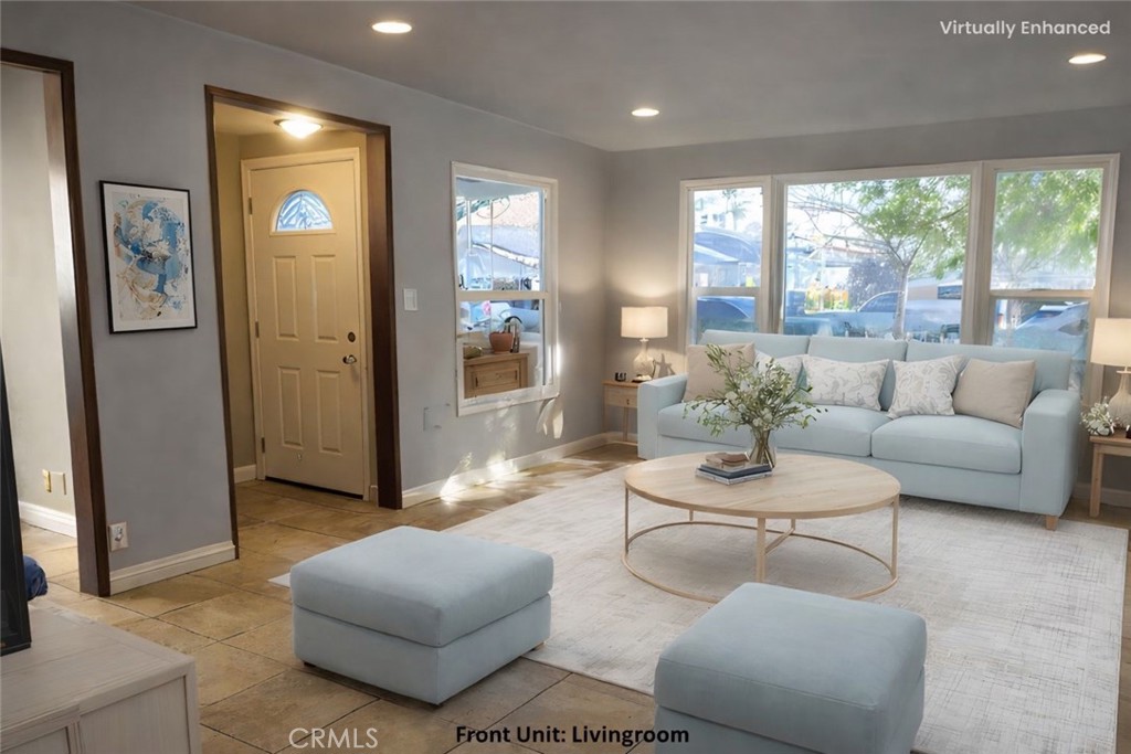 231 E Dexter