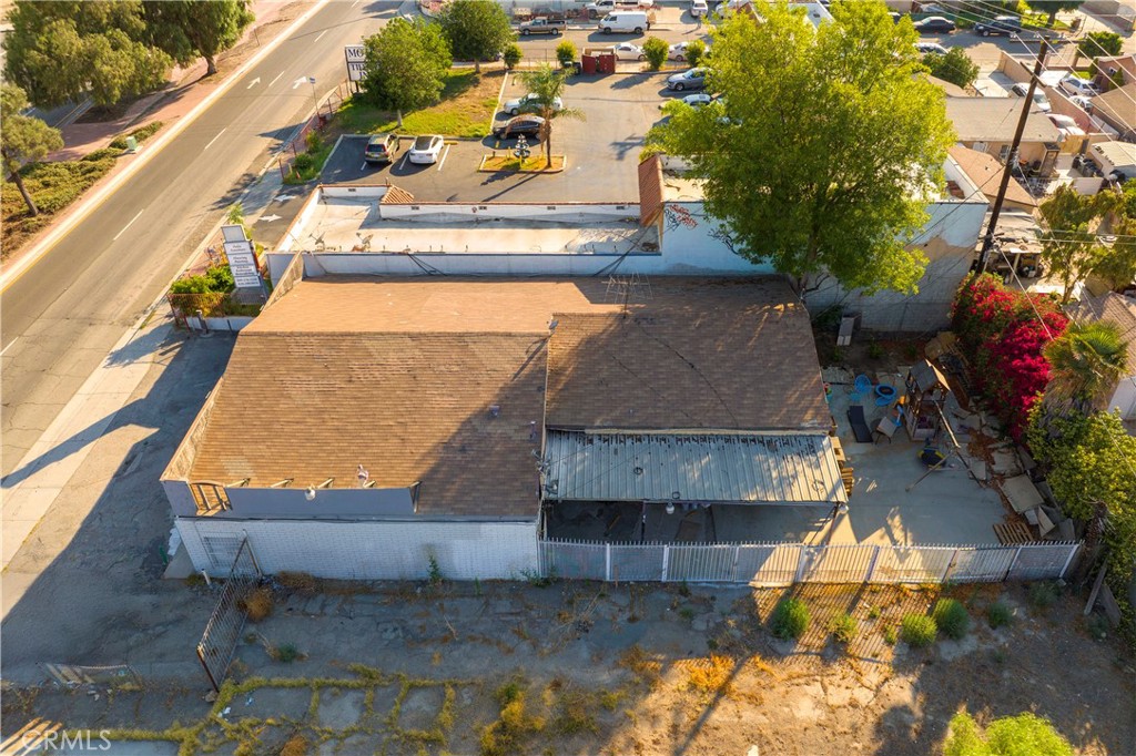 13659 Magnolia Avenue