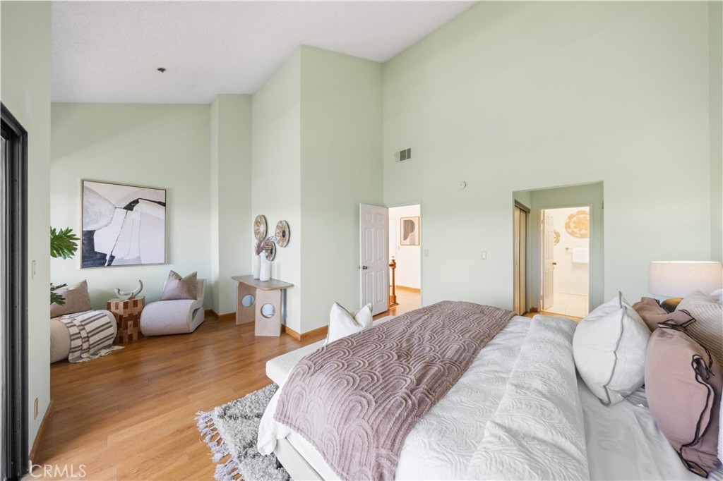 480 N Moore Avenue D