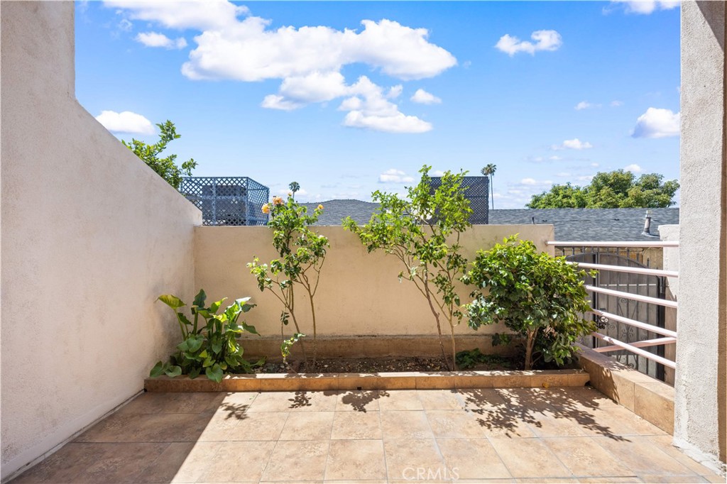 480 N Moore Avenue D