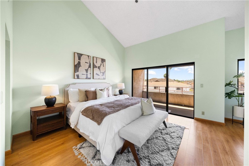 480 N Moore Avenue D