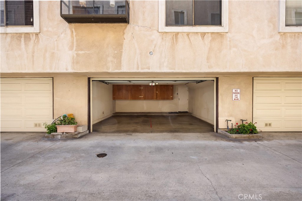 480 N Moore Avenue D