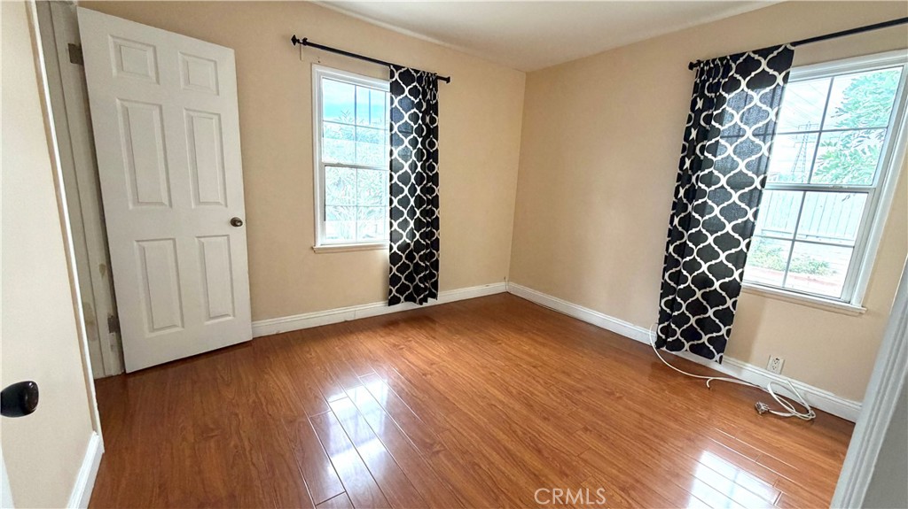 537 N Orah Avenue