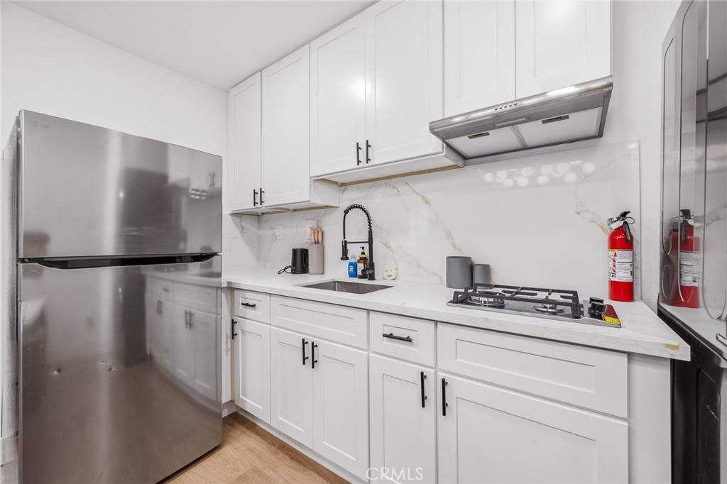 1504 Bromley