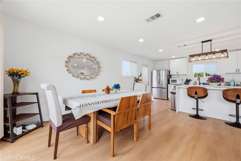 1504 Bromley