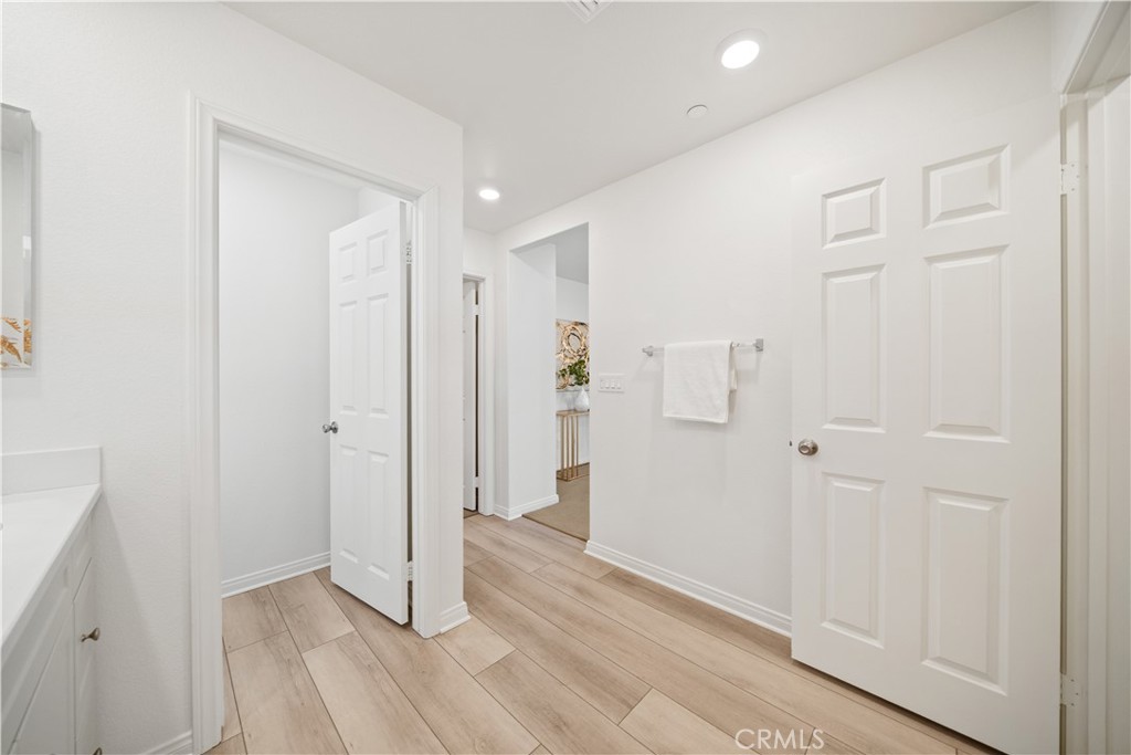 4125 E La Jolla Street