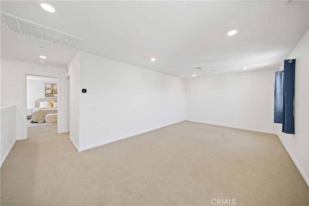 4125 E La Jolla Street